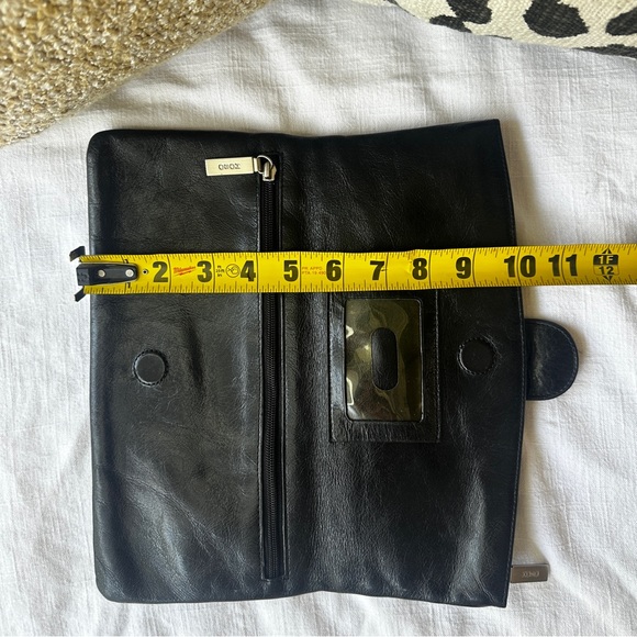 💫 Hobo Black Leather Clutch💫 - Picture 2 of 5